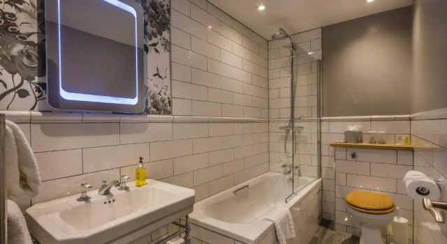 Номер Superior The Three Swans Hotel, Hungerford, Berkshire - The Coaching Inn Group