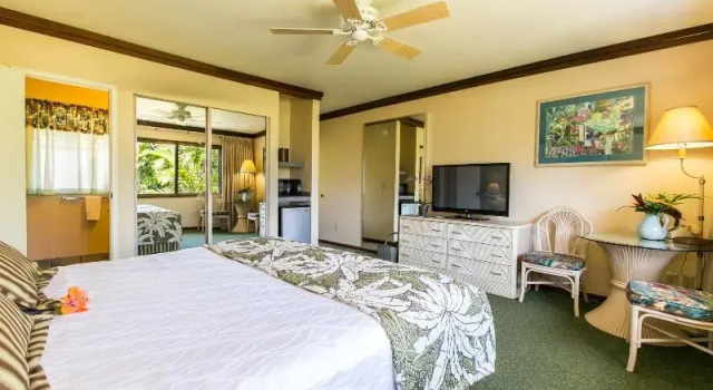 Двухместный номер Standard с балконом Kauai Inn