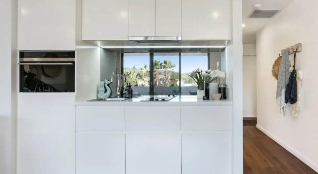 Oceanview Kiama Luxury Coastal Accommodation, Забронировать Апартаменты/квартира Отели Кайэма с парковкой, рядом с Kiama Bowling &amp; Recreation Club, Парковка
