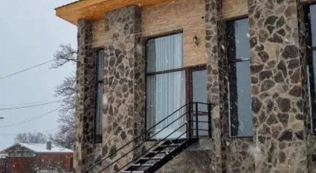 Twins Cottage Bakuriani, Rezerwuj Dom wakacyjny Bakuriani Samckhe Javakheti