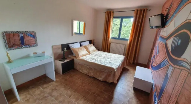 Четырёхместный номер Standard Horus Hôtel