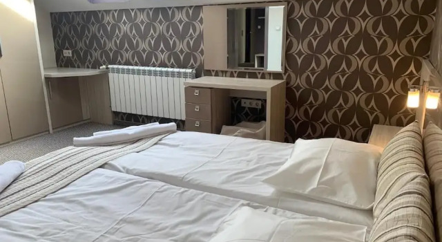 Stayinn Granat - 2 Bedroom Apartment - Next to Gondola Lift, Perfect for 4pers, Prenota Appartamento Hotel a Blagoevgrad con parcheggio, Parcheggio