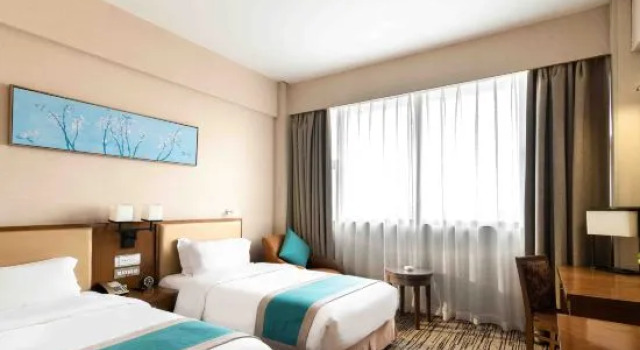 Двухместный номер Standard с видом на озеро Jinling Mansion Nanjing