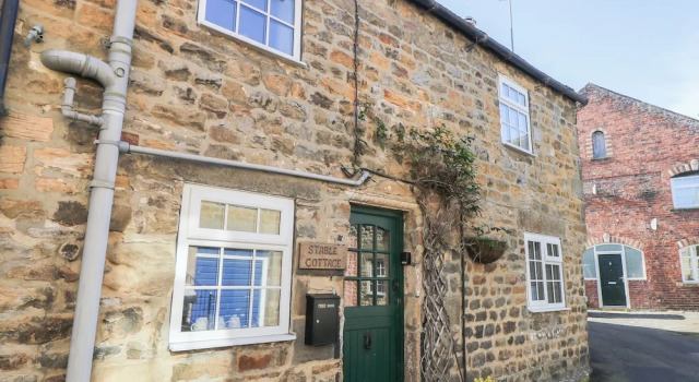 Stable Cottage, Varaa Lomakoti Mökit kohteessa Merseyside, Mökki