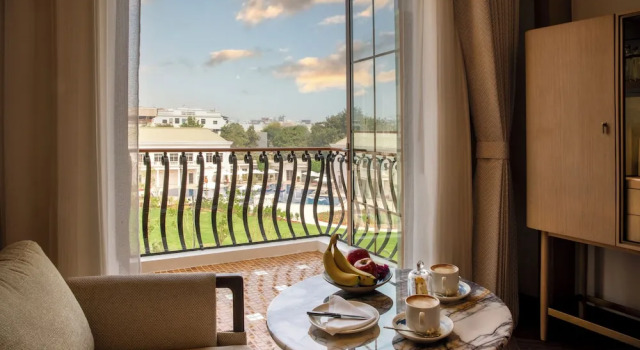 Номер Premium с балконом DLF Club 4