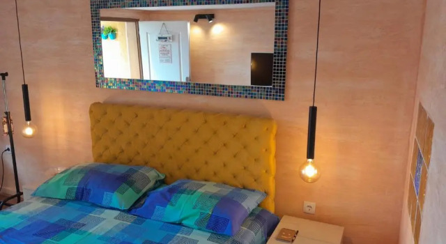 Студия Deluxe Golden House Apartments