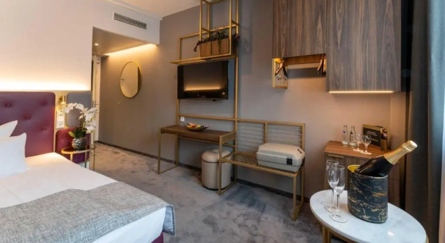Одноместный номер Премиум PLAZA Premium München