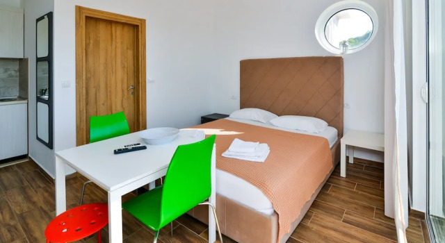 Minna Apartments, Book Apartment Busat 