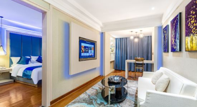 Люкс Business Foshan Yiting Smart Hotel (Wanda Plaza Jinshazhou)