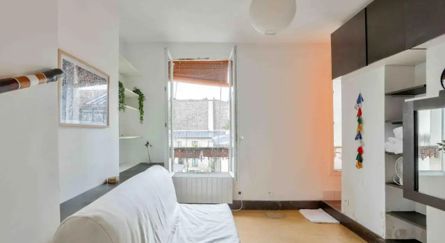 Apartment Paris 19Eme Parc Des Buttes Chaumont, Забронировать Апартаменты/квартира Париж Иль-де-Франс, рядом с Курон