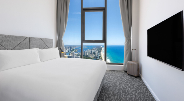 Meriton Suites Surfers Paradise