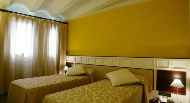 Двухместный номер Standard Hotel La Fonda Moreno