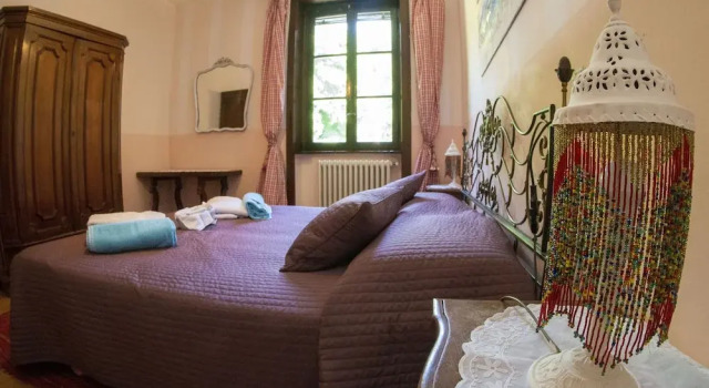 Wonderful Villa Between Como And Milano, Book Villa Hoteller i Sirtori med parkering, Parkering