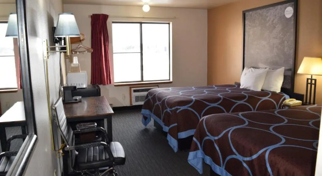 Двухместный номер Standard AmeriVu Inn and Suites Shawano WI