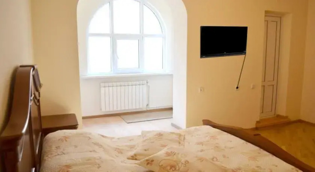 Monument Guest House, Prenota Affittacamere Erevan Armenia