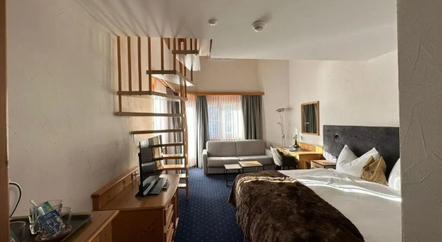 Семейный номер Standard с балконом Hotel Bünda Davos