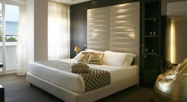 Полулюкс Hotel Dory