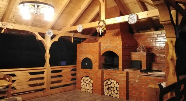 Casa Luca, Varaa Hotelli Hotellit Carpathians - Romania uima-altaalla, Uima-allas