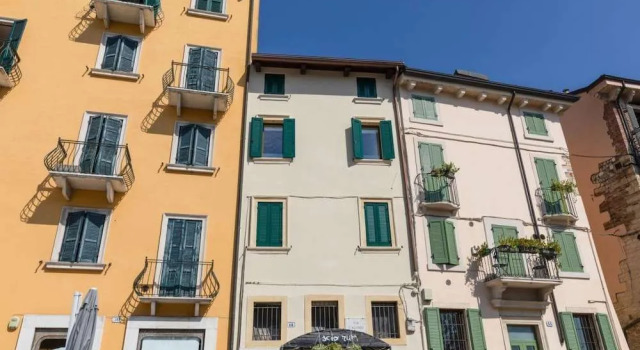 Luxury & Charming Piazzetta San Giorgio Apartments