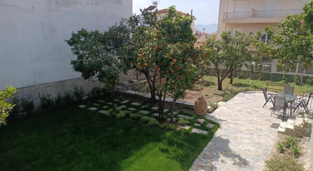 Коттедж Betty's Garden House