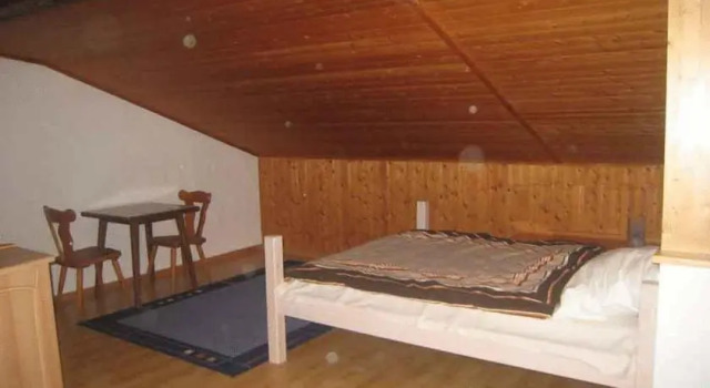 Auberge Des Crettaux, Book Hostel / Vandrerhjem Hostels i 4 Valleys, Hostel / Vandrerhjem