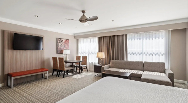 Holiday Inn Baton Rouge College Drive I-10, Book Hotel Baton Rouge Louisiana