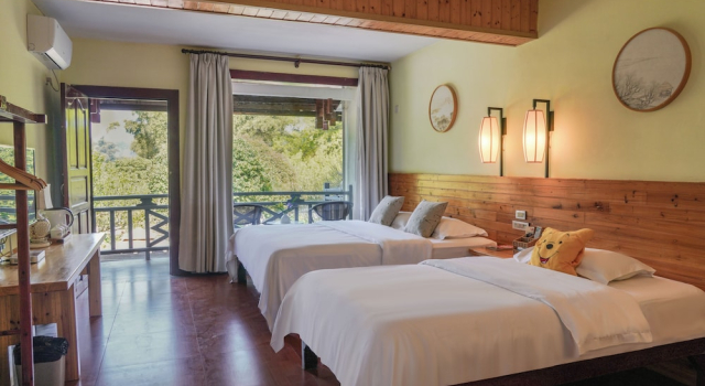 Семейный номер Standard Snow Lion Riverside Resort