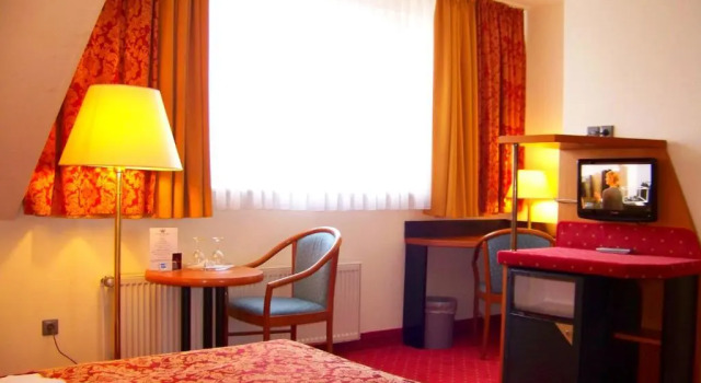 Номер Standard Hotel Amadeus ROYAL Berlin