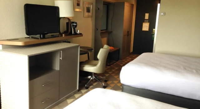 Двухместный номер Standard Holiday Inn & Suites Pittsfield-Berkshires by IHG