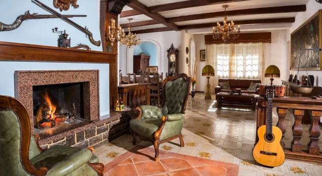 La Villa, Prenota Villa Pratola Peligna 