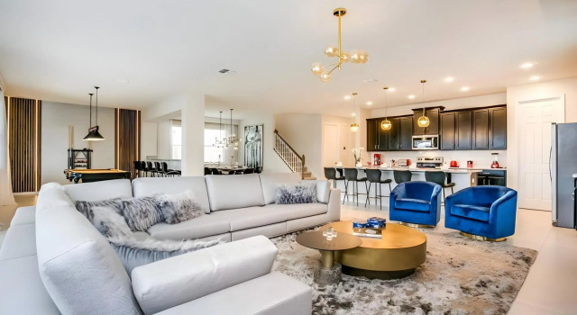 Luxury Villa 9 bedrooms Pool/Games Room at Solara!, Rezerwuj Willa Wille w Kissimmee, Willa