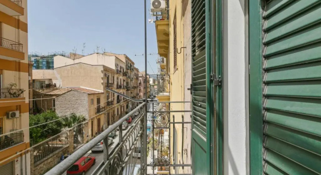 Апартаменты c 1 комнатой Castello Della Zisa Modern Apartment With Balcony - Adults Only