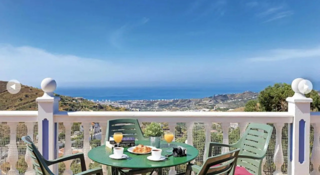 Villa Los Peques, Buchen Sie Villa Torrox Axarquía