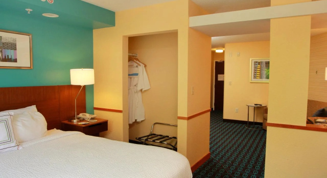 Fairfield Inn & Suites Traverse City, Rezerwuj Hotel Traverse City Michigan