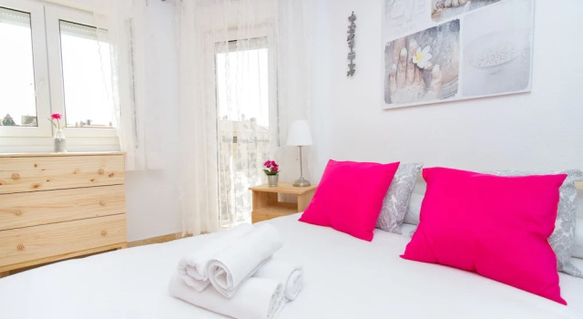 Apartamentos Morgan - WONDERSTAYS, Забронировать Апартаменты/квартира Апартаменты Малаги, рядом с Salamanca Market, Апартаменты/квартира