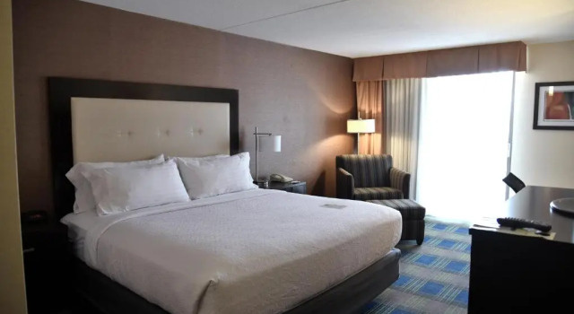 Номер Deluxe Spark By Hilton Akron Fairlawn