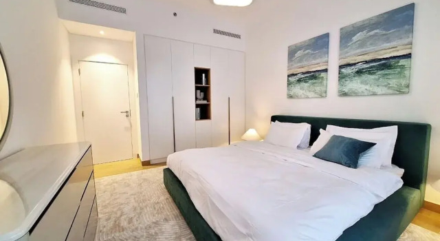 Stylish 1BR Apartment in La Sirene