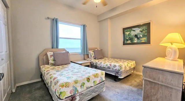 Breathtaking 5th Floor Ocean Views. Corner Unit Wraparound Balcony! 3 Pools