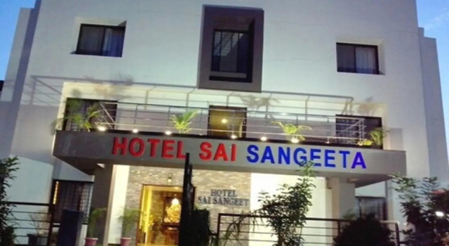 Люкс Hotel Sai Sangeeta