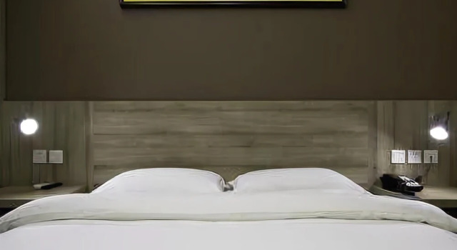 Xian Jialili Hotel - Second Fengcheng Road library subway station, Buchen Sie Hotel Weiyang 
