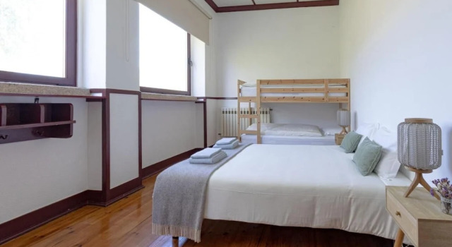 Семейный номер Standard с видом на горы Loriga Hostel - Feel Nature