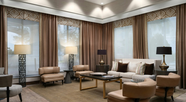 Hampton Inn & Suites Orlando/Downtown South - Medical Center, Забронировать Отель Орландо Диснейуорлд Орландо, рядом с Wells Built Museum of African American History