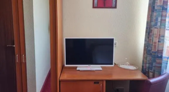 Одноместный номер Standard Hotel Mondial