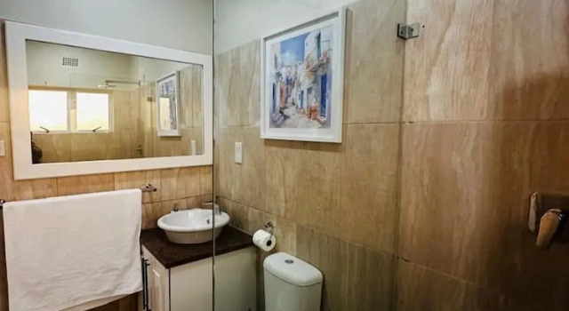 Hütte Stunning 2 bed With Pool - 2275