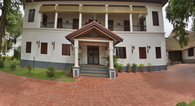 Ranga Maalika - The Heritage Spiritual Retreat, Забронировать Отель Отели штата Кералы с завтраком, Завтраки