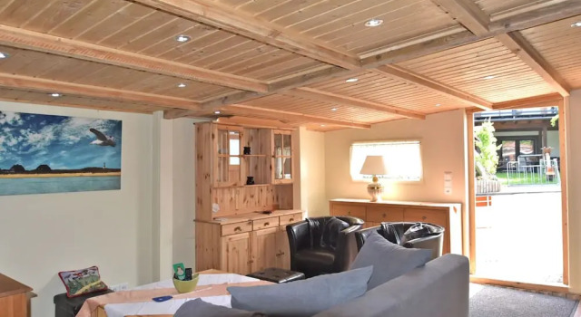 Pretty Holiday Home in Ballenstedt with Sauna, Hot Tub, Terrace, Prenota Hotel Hotel a Garz con parcheggio, Parcheggio