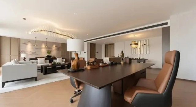 Люкс Grand Jinglong International Hotel (Zhangye West Railway Station Aegean Sea Shopping Center)