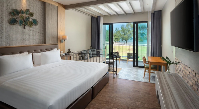 Номер Deluxe с видом на море La Isla Pranburi Beach Resort