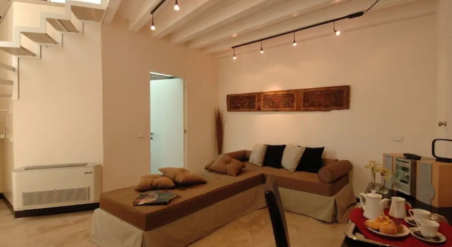 Двухместный номер Standard Мансарда Ucciardhome Hotel