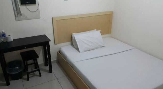 OYO 301 River Inn Hotel